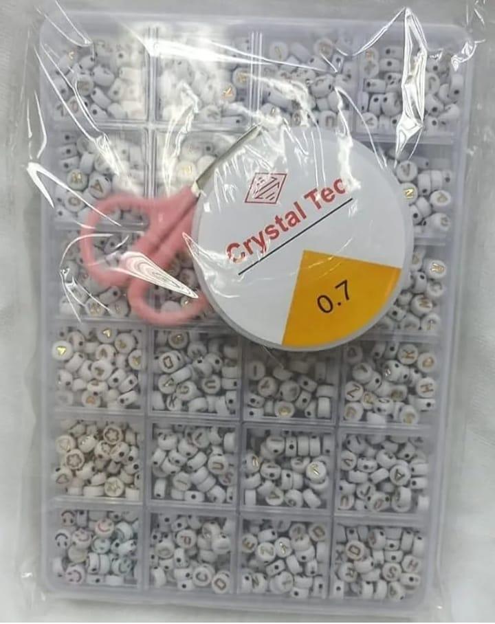 T028-4 Bead Box Play Game - DIY Craft Kit for Creative Projects